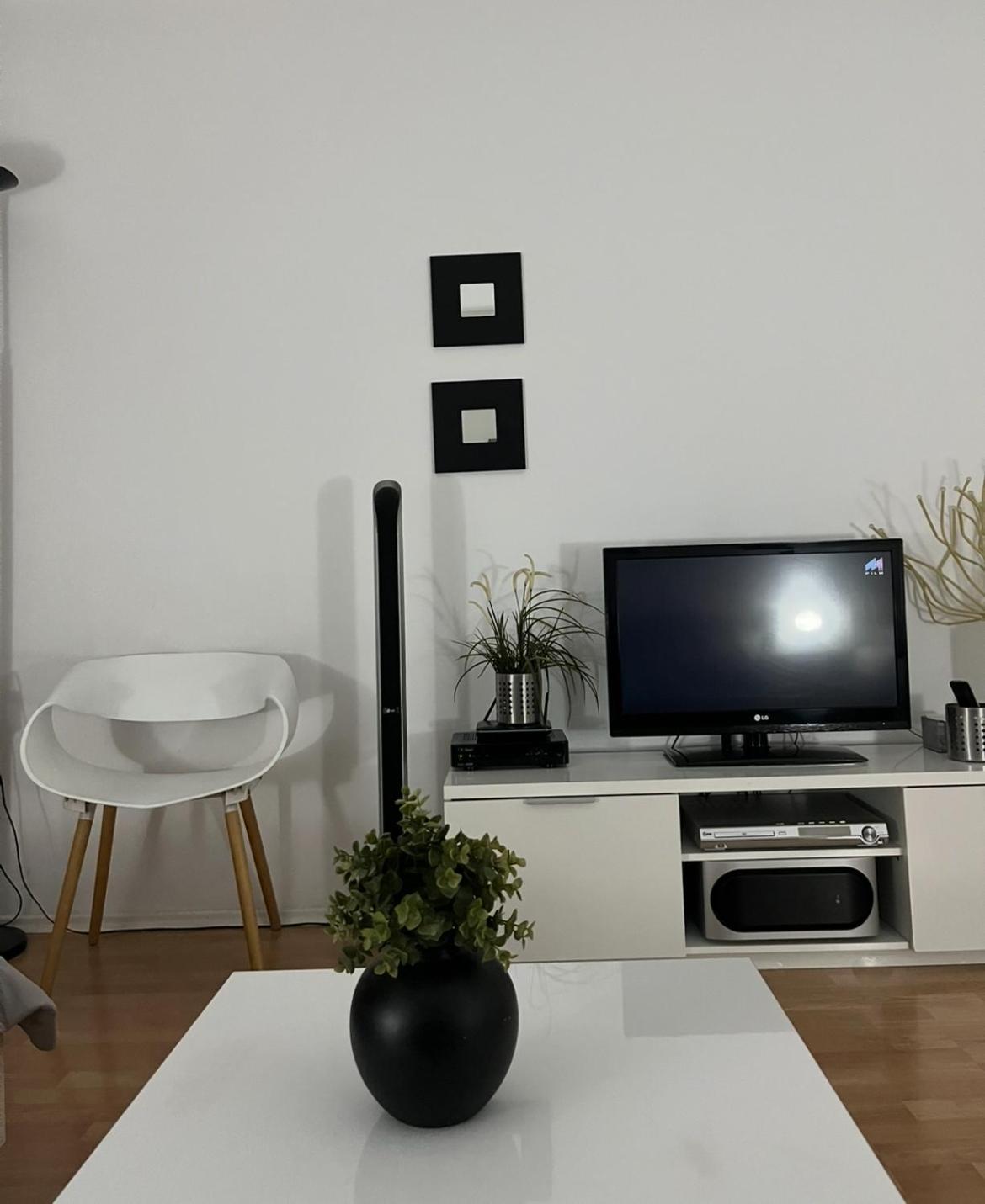 Arss Apartment Skopje Main Square Eksteriør bilde